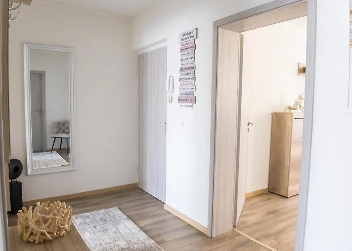 T&k Near Messe Fair Trade Duesseldorf Und Airport 2a 公寓